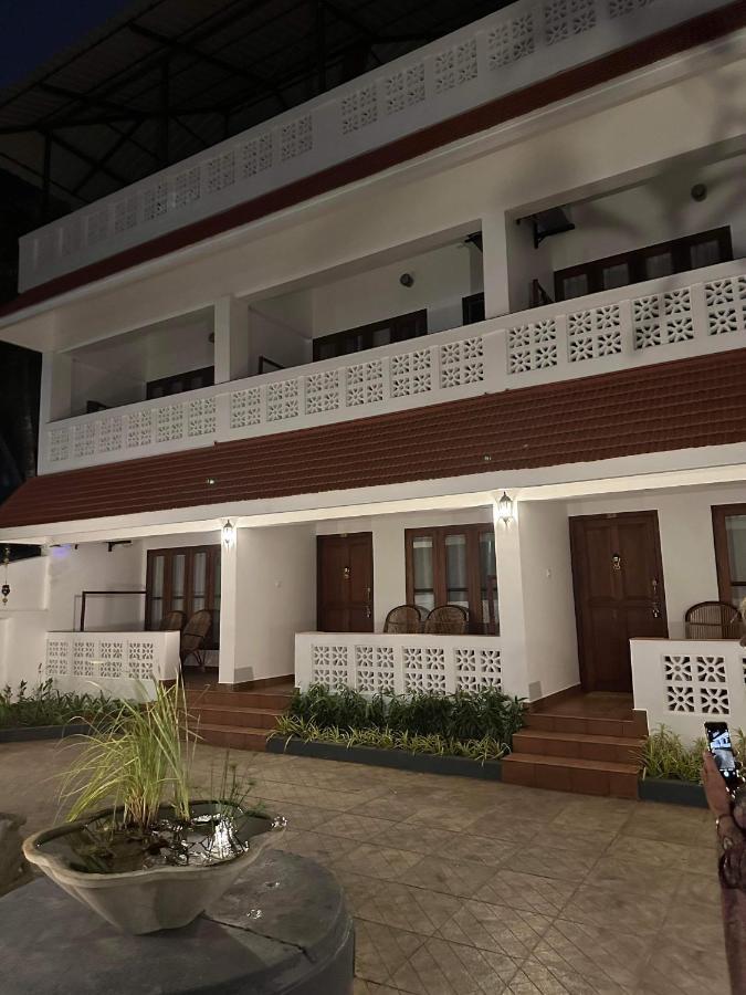 Buddha Beach Hotel Hotel *